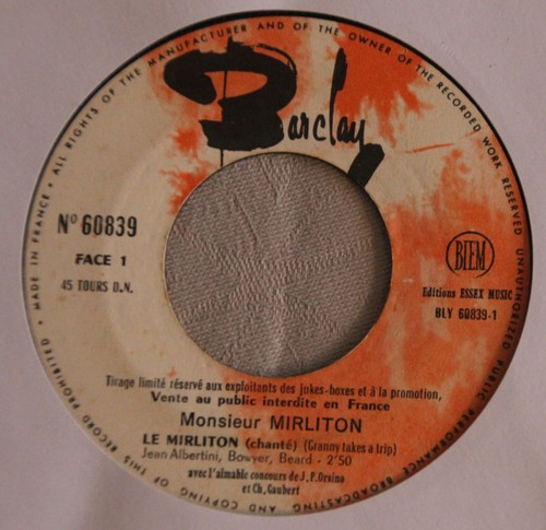 Juke box monsieur - /,