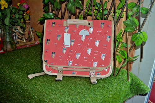 Cartable neuf catimini - cartable,