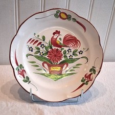 Assiette plate en faïence