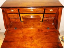 COMMODE À RABAT INCLINÉ