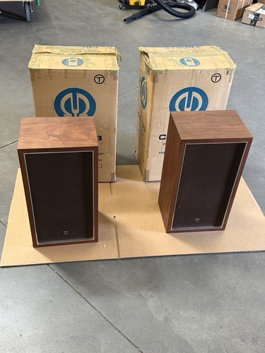 Pioneer vintage stereo - pioneer, cs-33
