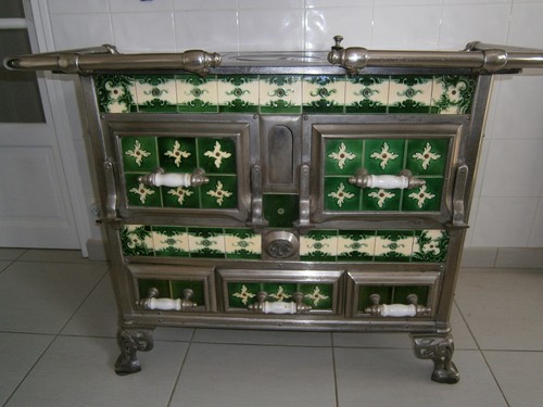 Ancienne cuisinière charbon - cuisinière,