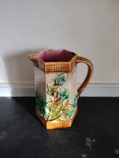 Pichet en barbotine ONNAING