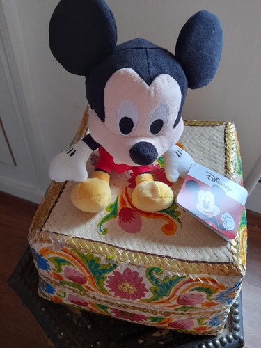 Peluche mickey modèle 2023 - modèle,