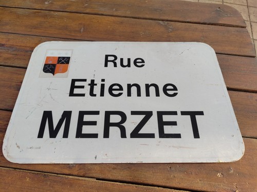 Plaque rue montceau les - rue,