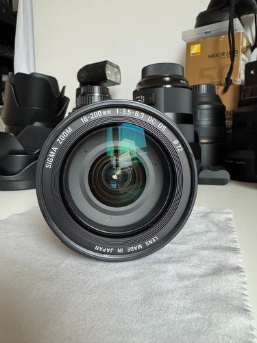 Objectif sigma 200 - sigma, 18-200