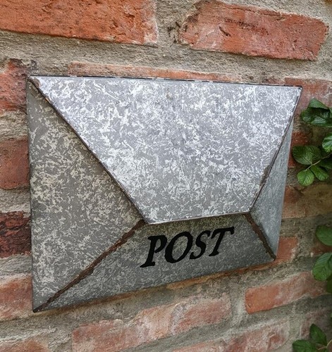 Boite postale aux - postale,
