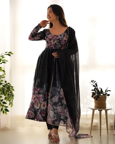 Robe salwar kameez - salwar,