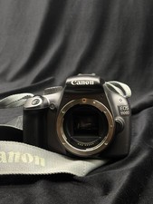 Boîtier Canon EOS 1100D gris