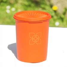  Vintage Tupperware Flower Sun Orange Box 15cm