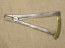 Outil ancien de mesure calibre