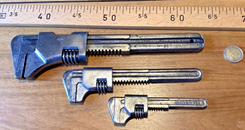 Outils anciens old tool vieux - anciens,old, tool,vieux