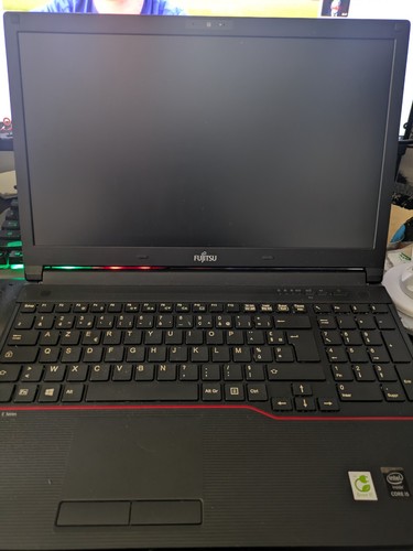 Fujitsu lifebook e554 - fujitsu,