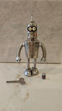 Futurama Bender Bright-N-Shiny Wind Up Robot Action Figure