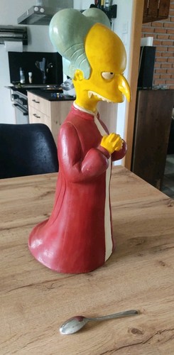 Rare statue dracula burns - !!!,