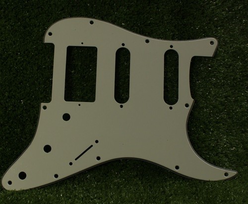 Pickguard pour hss strat - pickguard,