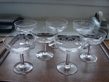 7 COUPES A CHAMPAGNE ANCIENNES