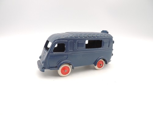 Cij vintage renault 1000 kg - cij,