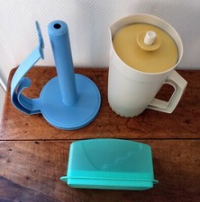 Vintage: Lot de 3 TUPPERWARE 1 pichet + 1 beurrier + 1 support essuie-tout   C49