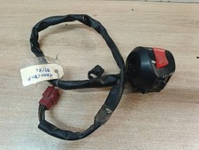 UN COMMODO COMMANDE DROIT