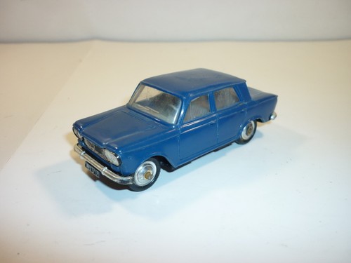 Norev plastique fiat 1500 - fiat,