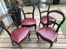 4 chaises Louis XV en noyer