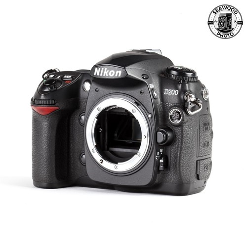 Nikon d200 10mp body - nikon,