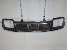 calandre nissan PICK UP (D22)