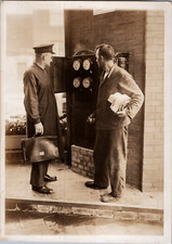 Allemagne, Berlin, Vue d'une scène dans un garage moderne, Vintage press si