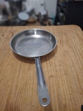 Poêle professionnelle 28cm