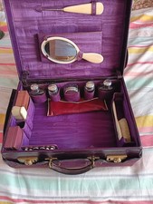 Ancienne Valise, trousse de