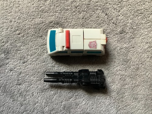 Transformers first aid - transformers, g1