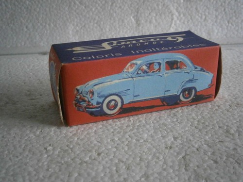 Voiture miniature simca aronde - voiture,