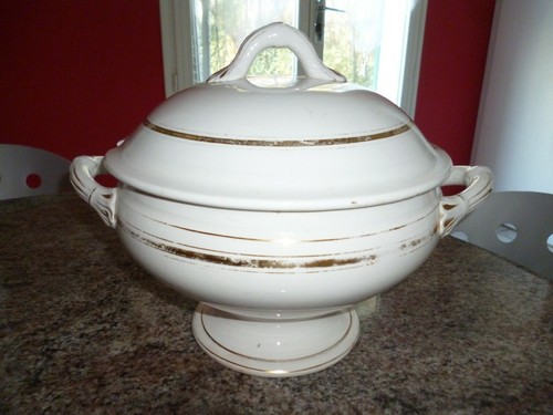Ancienne soupiere - soupiere,