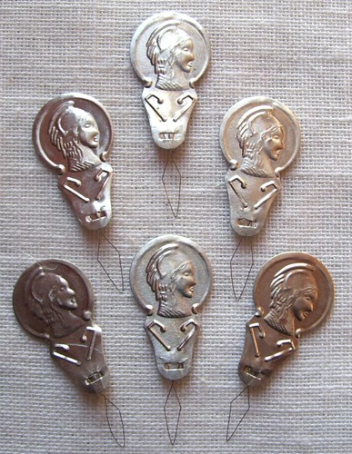 Lot pièces enfile - 10,