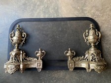 Pare-feu en bronze et métal