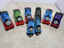 THOMAS & FRIENDS  TRACKMASTER