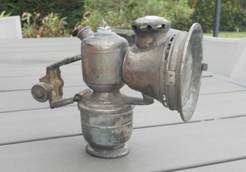 Ancienne lampe lanterne