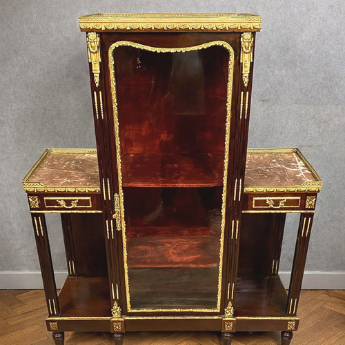 Vitrine cabinet - vitrine,