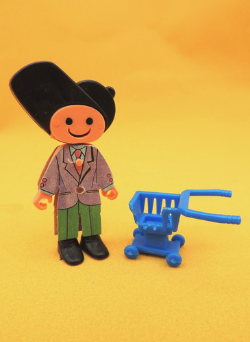 Kinder surprise figurine - surprise,