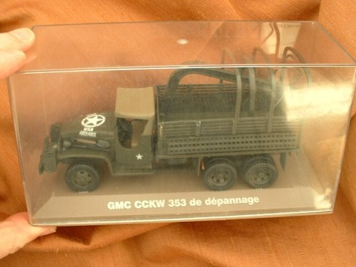 Vehicule militaire gmc - ,