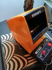 Vintage Rear Nintendo Snoopy Game & watch Table Top 