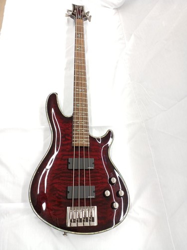 Guitare basse électrique