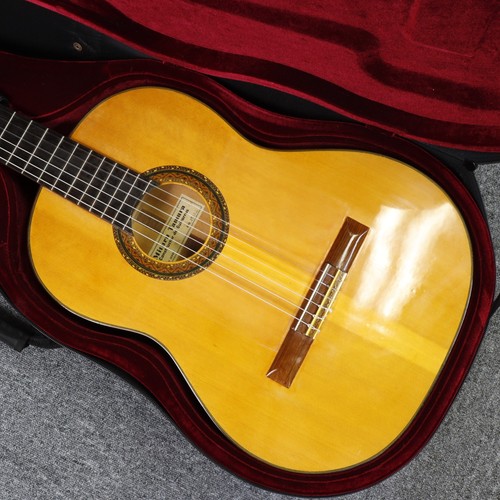 Mitsuru tamura flamenco guitar - mitsuru,