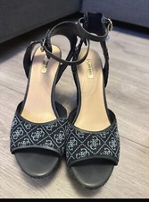chaussure Compensées Guess Taille 39 Neuve