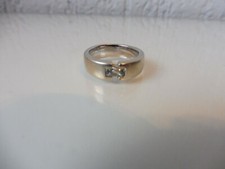 Beau Bague Argenté Avec Des Pierres Brillantes Pierre Lang Taille 52 (V) !