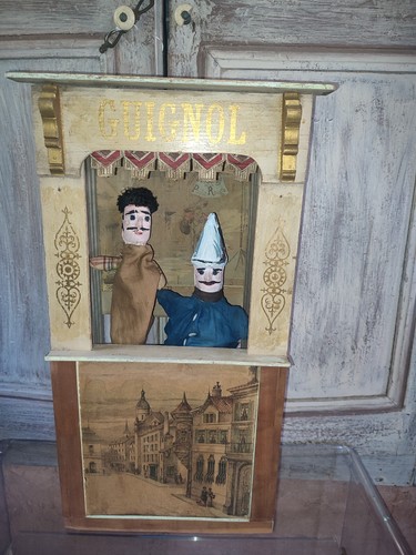 Théâtre marionnettes - théâtre,