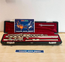 Boîtier rigide pour flûte de