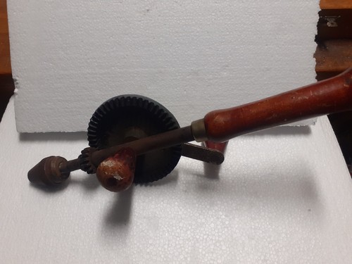 Ancienne chignole perceuse - chignole,
