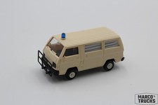 Rietze Mitsubishi L 300 ambulance 1:87 /RI959
